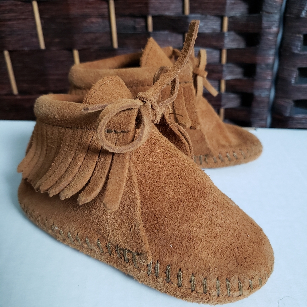 Minnie Tonka Moccasins
